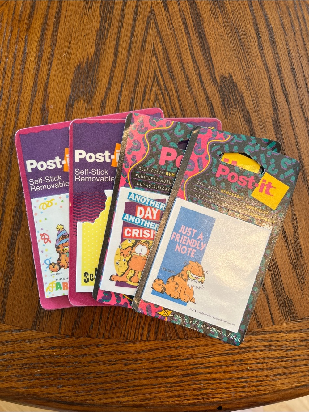 Bundle of Vintage Garfield Post-it Notes